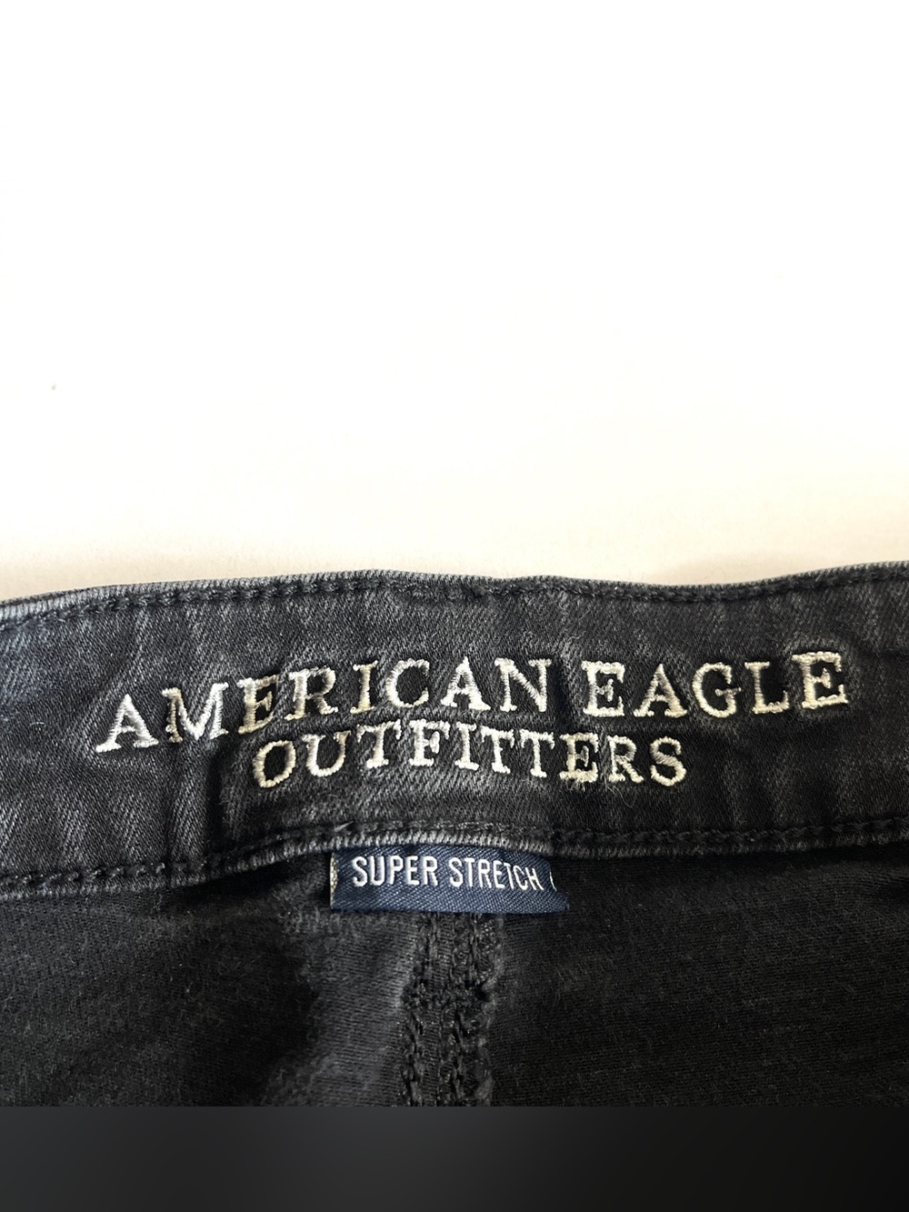 American Eagle super low shortie 4 super stretch black jean denim micro Y2K mini - Picture 4 of 5